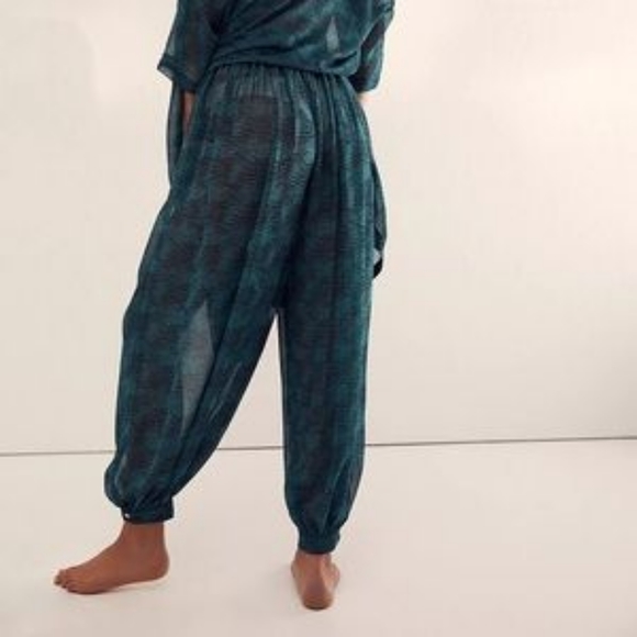 Free People Lounge Pants - More Chill - Picture 2 of 5